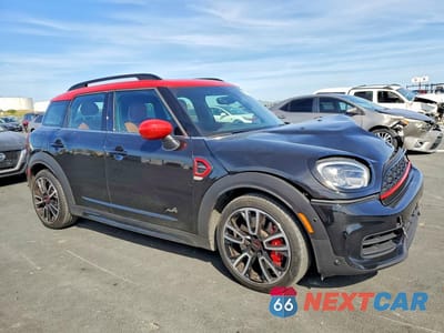 Czwarte zdjęcie samochodu z boku: 2022 MINI COOPER JCW COUNTRYMAN ALL4 VIN:WMZ33BS02N3N44230 - miniatura