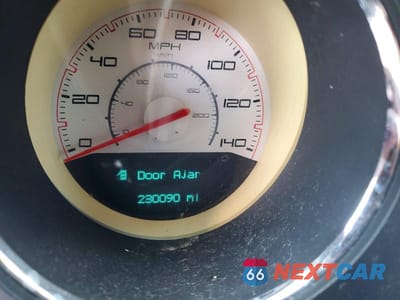 Zdjęcie 9 z 11 samochodu: 2013 DODGE CHALLENGER SXT VIN:2C3CDYAG6DH631322 - miniatura