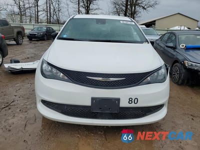 Piąte zdjęcie samochodu w środku: 2025 CHRYSLER VOYAGER LX VIN:2C4RC1CG2SR533926 - miniatura