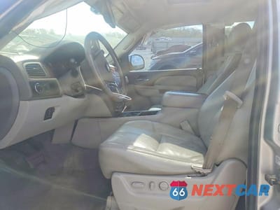 Zdjęcie 7 z 12 samochodu: 2011 CHEVROLET TAHOE C1500 LT VIN:1GNSCBE06BR129550 - miniatura