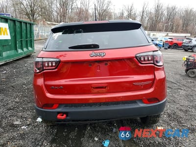 Zdjęcie 6 z 12 samochodu: 2025 JEEP COMPASS TRAILHAWK VIN:3C4NJDDNXST621879 - miniatura