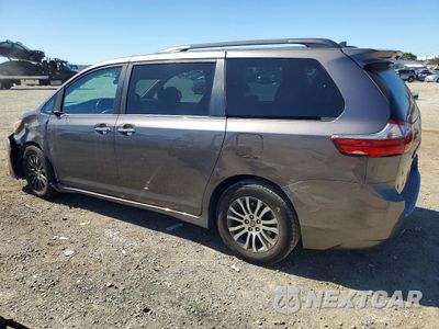 Drugie zdjęcie samochodu z przodu: 2020 TOYOTA SIENNA XLE PREMIUM 8-PASSENGER VIN:5TDYZ3DC7LS087797 - miniatura