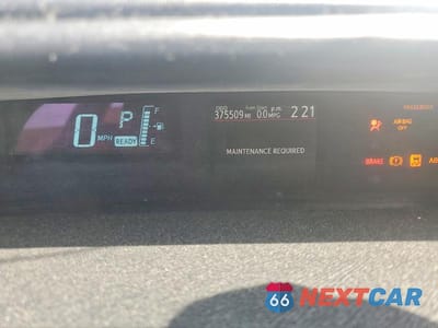 Zdjęcie 9 z 12 samochodu: 2014 TOYOTA PRIUS C TWO VIN:JTDKDTB30E1082884 - miniatura