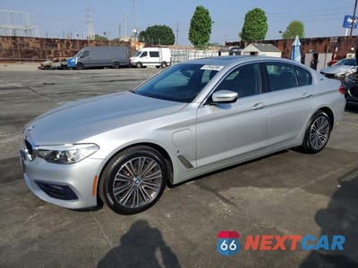 2018 BMW 530E WBAJA9C5XJB033426 - główne zdjęcie licytacji z USA - miniatura