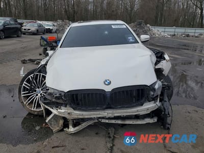 Piąte zdjęcie samochodu w środku: 2018 BMW 540 XI VIN:WBAJE7C56JWC55790 - miniatura