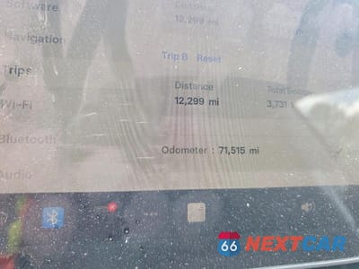 Zdjęcie 9 z 11 samochodu: 2022 TESLA MODEL Y VIN:7SAYGDEE1NA007462 - miniatura