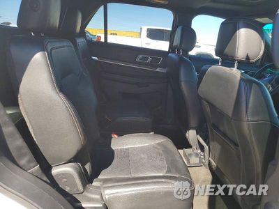 Zdjęcie 10 z 12 samochodu: 2016 FORD EXPLORER LIMITED VIN:1FM5K8FH6GGC04861 - miniatura