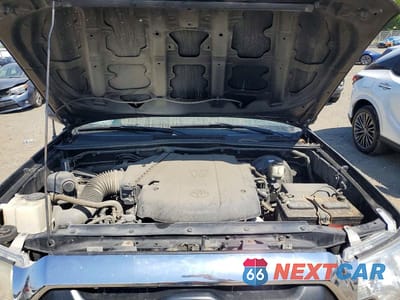 Zdjęcie 11 z 11 samochodu: 2015 TOYOTA TACOMA V6 VIN:5TFLU4EN2FX121481 - miniatura