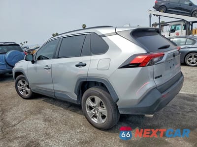 Drugie zdjęcie samochodu z przodu: 2022 TOYOTA RAV4 XLE VIN:2T3W1RFV2NW205689 - miniatura