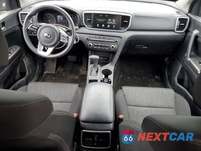 Zdjęcie 8 z 11 samochodu: 2022 KIA SPORTAGE LX VIN:KNDPMCAC3N7993280 - miniatura