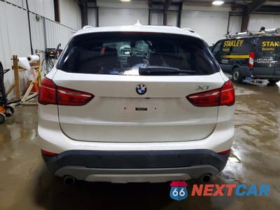 Zdjęcie 6 z 13 samochodu: 2017 BMW X1 XDRIVE28I VIN:WBXHT3C31H5F83040 - miniatura