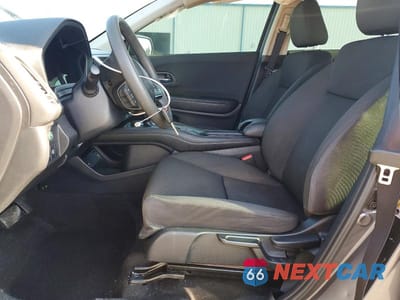 Zdjęcie 7 z 12 samochodu: 2022 HONDA HR-V LX VIN:3CZRU6H33NM748317 - miniatura