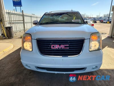 Piąte zdjęcie samochodu w środku: 2007 GMC YUKON XL C1500 VIN:1GKFC160X7J270862 - miniatura