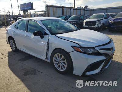Czwarte zdjęcie samochodu z boku: 2023 TOYOTA CAMRY LE VIN:4T1C11AK8PU107750 - miniatura