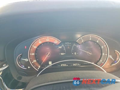 Zdjęcie 9 z 12 samochodu: 2019 BMW 540 XI VIN:WBAJE7C58KWW12871 - miniatura