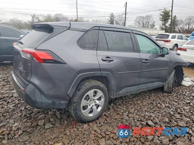 Trzecie zdjęcie samochodu z tyłu: 2022 TOYOTA RAV4 LE VIN:2T3G1RFV2NC280138 - miniatura