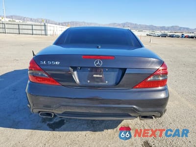 Zdjęcie 6 z 11 samochodu: 2012 MERCEDES-BENZ SL 550 VIN:WDBSK7BA1CF168988 - miniatura