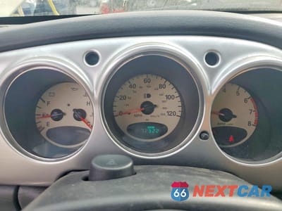 Zdjęcie 9 z 11 samochodu: 2005 CHRYSLER PT CRUISER LIMITED VIN:3C8FY68825T577881 - miniatura