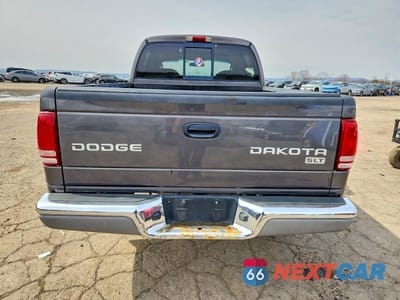 Zdjęcie 6 z 12 samochodu: 2004 DODGE DAKOTA QUAD SLT VIN:1D7HG48N84S758058 - miniatura
