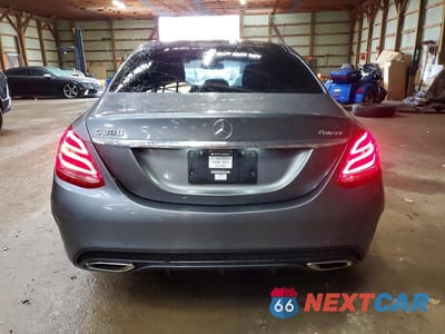 Zdjęcie 6 z 11 samochodu: 2017 MERCEDES-BENZ C 300 4MATIC VIN:55SWF4KB7HU191054 - miniatura