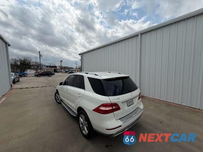Trzecie zdjęcie samochodu z tyłu: 2013 MERCEDES-BENZ ML 350 4MATIC VIN:4JGDA5HB0DA144208 - miniatura