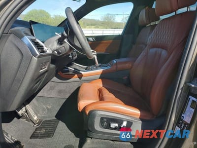 Zdjęcie 7 z 12 samochodu: 2026 BMW X7 XDRIVE40I VIN:5UX23EM09T9122118 - miniatura