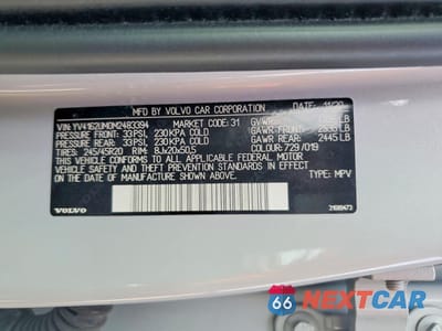 Zdjęcie 14 z 15 samochodu: 2021 VOLVO XC40 T5 R-DESIGN VIN:YV4162UM0M2483394 - miniatura