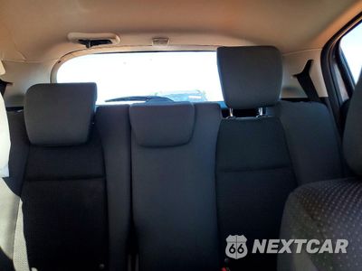Zdjęcie 10 z 13 samochodu: 2019 HONDA HR-V LX VIN:3CZRU6H31KG709347 - miniatura