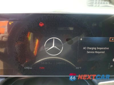Zdjęcie 9 z 13 samochodu: 2023 MERCEDES-BENZ EQE SUV 350 4MATIC VIN:4JGGM1CB2PA039100 - miniatura