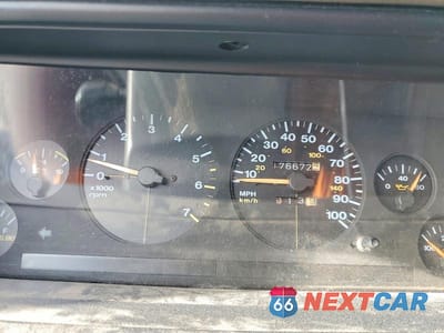 Zdjęcie 9 z 12 samochodu: 1995 JEEP GRAND CHEROKEE LAREDO VIN:1J4GZ58S1SC598053 - miniatura