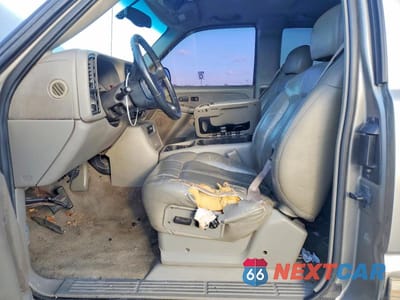 Zdjęcie 7 z 11 samochodu: 2000 CHEVROLET SILVERADO K1500 VIN:1GCEK19T5YE418359 - miniatura