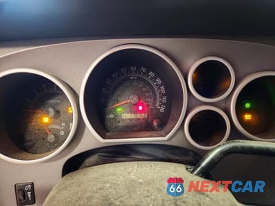 Zdjęcie 9 z 12 samochodu: 2012 TOYOTA TUNDRA GRADE VIN:5TFCY5F19CX013506 - miniatura