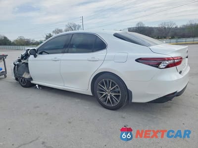 Drugie zdjęcie samochodu z przodu: 2021 TOYOTA CAMRY HYBRID XLE VIN:4T1F31AKXMU569598 - miniatura