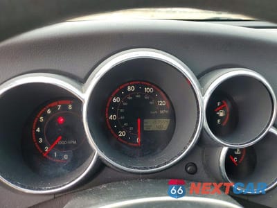 Zdjęcie 9 z 11 samochodu: 2005 PONTIAC VIBE VIN:5Y2SL63845Z415653 - miniatura