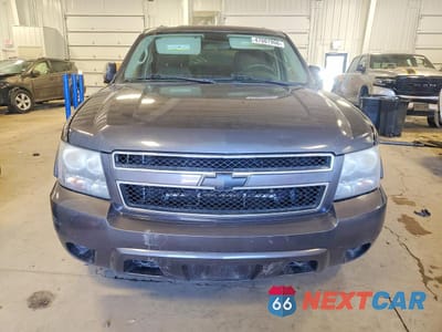 Piąte zdjęcie samochodu w środku: 2011 CHEVROLET TAHOE K1500 LS VIN:1GNSKAE08BR200891 - miniatura