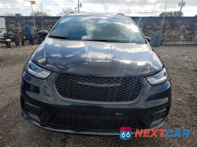 Piąte zdjęcie samochodu w środku: 2025 CHRYSLER PACIFICA LIMITED VIN:2C4RC1GG3SR544315 - miniatura