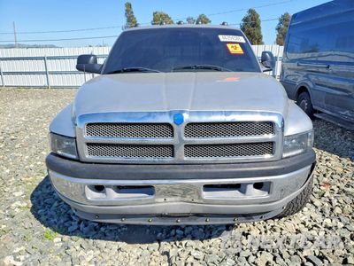 Piąte zdjęcie samochodu w środku: 1996 DODGE RAM 3500 VIN:3B7MC33C8TM132859 - miniatura