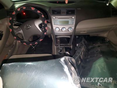 Zdjęcie 8 z 14 samochodu: 2007 TOYOTA CAMRY LE VIN:JTNBE46K473117594 - miniatura