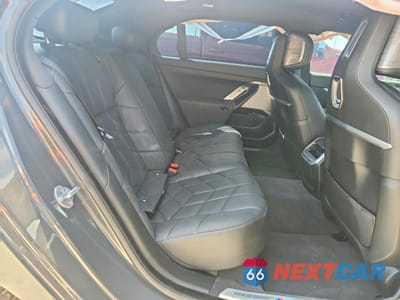 Zdjęcie 10 z 12 samochodu: 2025 BMW 740 I VIN:WBA23EH02SCT29105 - miniatura