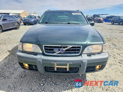 Piąte zdjęcie samochodu w środku: 2000 VOLVO V70 XC VIN:YV1LZ56D6Y2738809 - miniatura