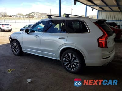 Drugie zdjęcie samochodu z przodu: 2021 VOLVO XC90 T6 MOMENTUM VIN:YV4A221K5M1767267 - miniatura