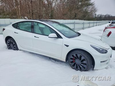 Czwarte zdjęcie samochodu z boku: 2023 TESLA 3 VIN:5YJ3E1EC3PF632753 - miniatura