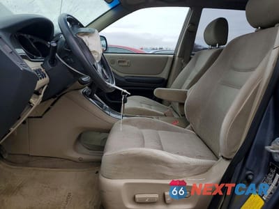 Zdjęcie 7 z 14 samochodu: 2003 TOYOTA HIGHLANDER BASE VIN:JTEHF21A030155426 - miniatura