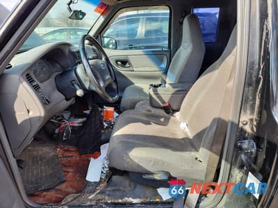 Zdjęcie 7 z 12 samochodu: 2002 FORD RANGER SUPER CAB VIN:1FTYR14U12PA77580 - miniatura