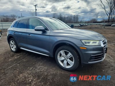 Czwarte zdjęcie samochodu z boku: 2019 AUDI Q5 PREMIUM PLUS VIN:WA1BNAFY5K2034014 - miniatura