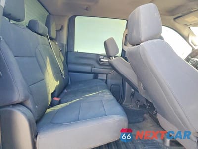 Zdjęcie 10 z 12 samochodu: 2021 GMC SIERRA K3500 VIN:1GT49SEY9MF235873 - miniatura