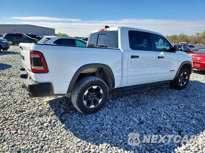 Trzecie zdjęcie samochodu z tyłu: 2022 RAM 1500 REBEL VIN:1C6SRFLTXNN192410 - miniatura