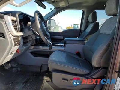 Zdjęcie 7 z 13 samochodu: 2025 FORD F350 SUPER DUTY VIN:1FT8W3BT1SED75069 - miniatura