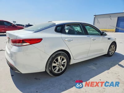 Trzecie zdjęcie samochodu z tyłu: 2016 KIA OPTIMA LX VIN:5XXGT4L36GG049148 - miniatura