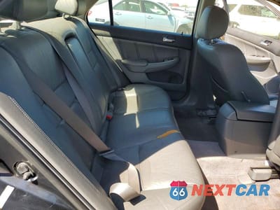Zdjęcie 10 z 12 samochodu: 2007 HONDA ACCORD EX VIN:JHMCM56867C002113 - miniatura
